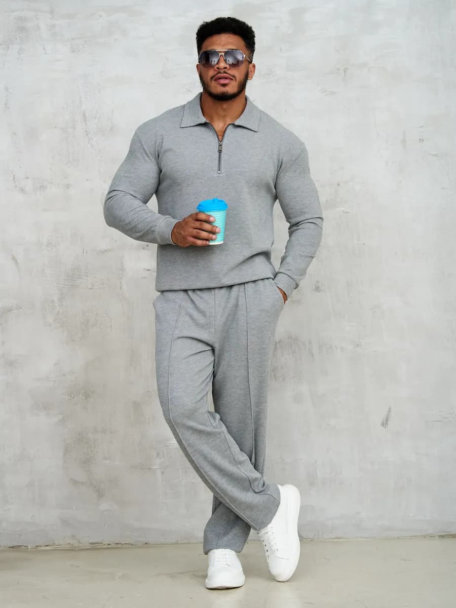 Костюм на полузамке осенний с брюками вельветовый