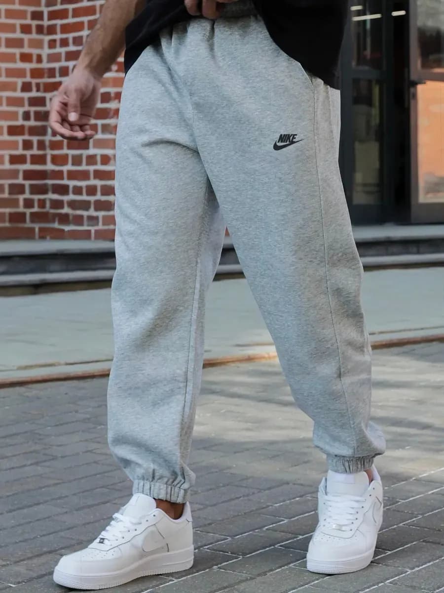 спортивные штаны