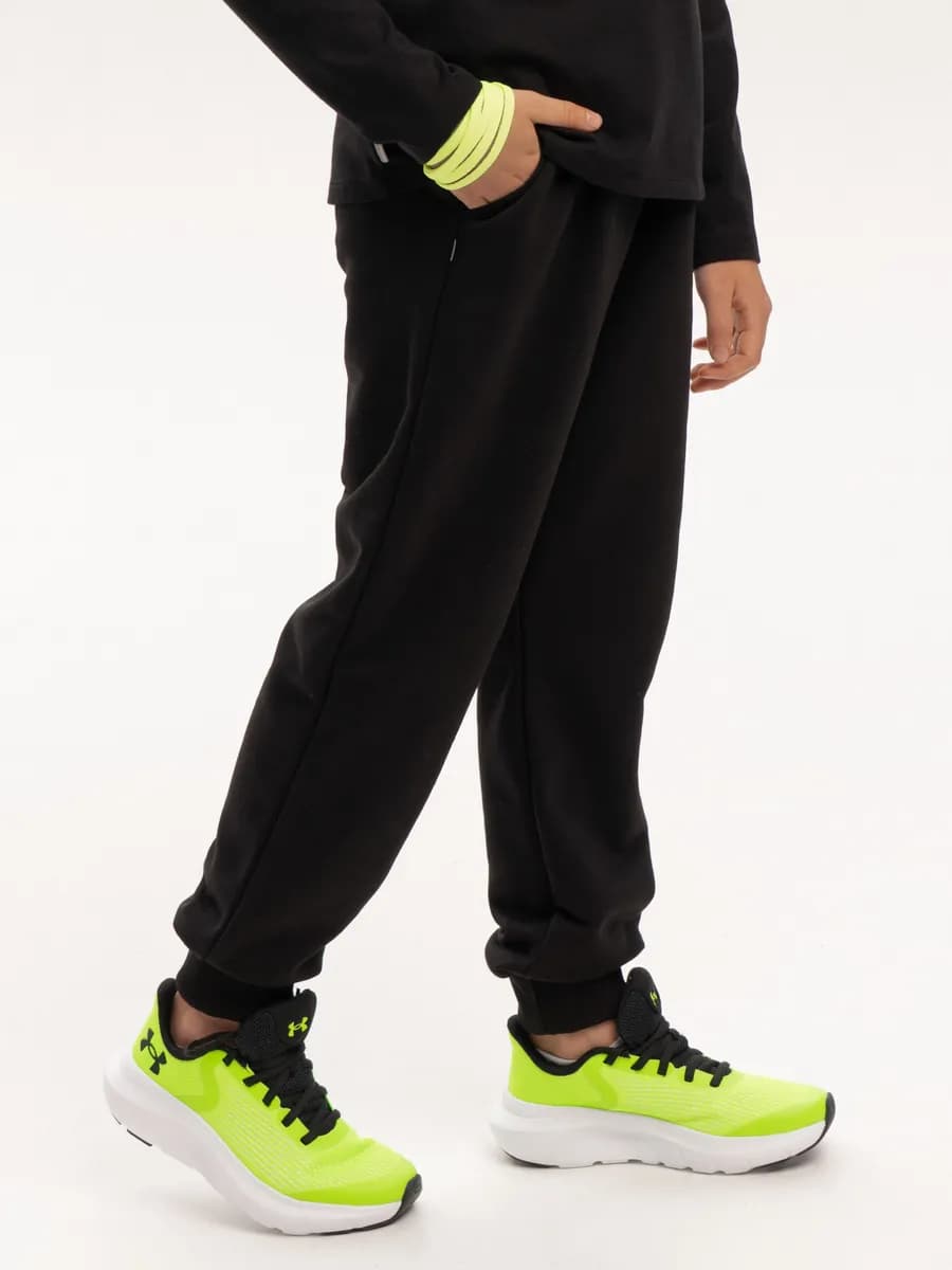 Брюки спортивные