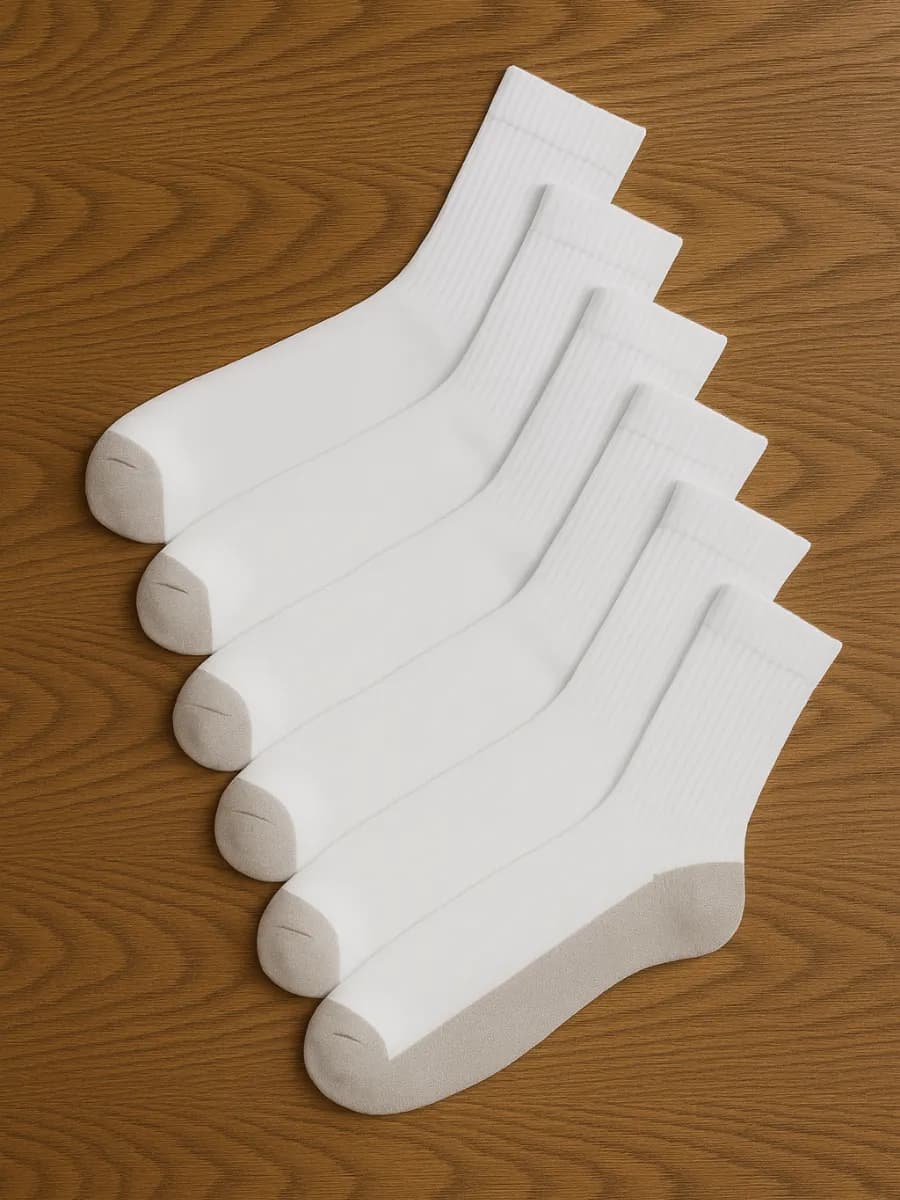 Носки белые с серой подошвой