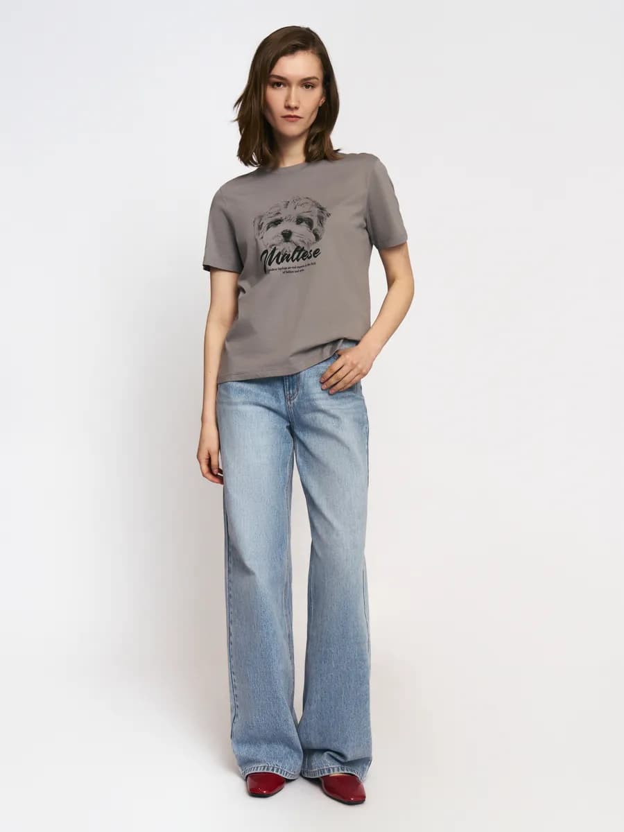 Женская футболка из хлопка с принтом