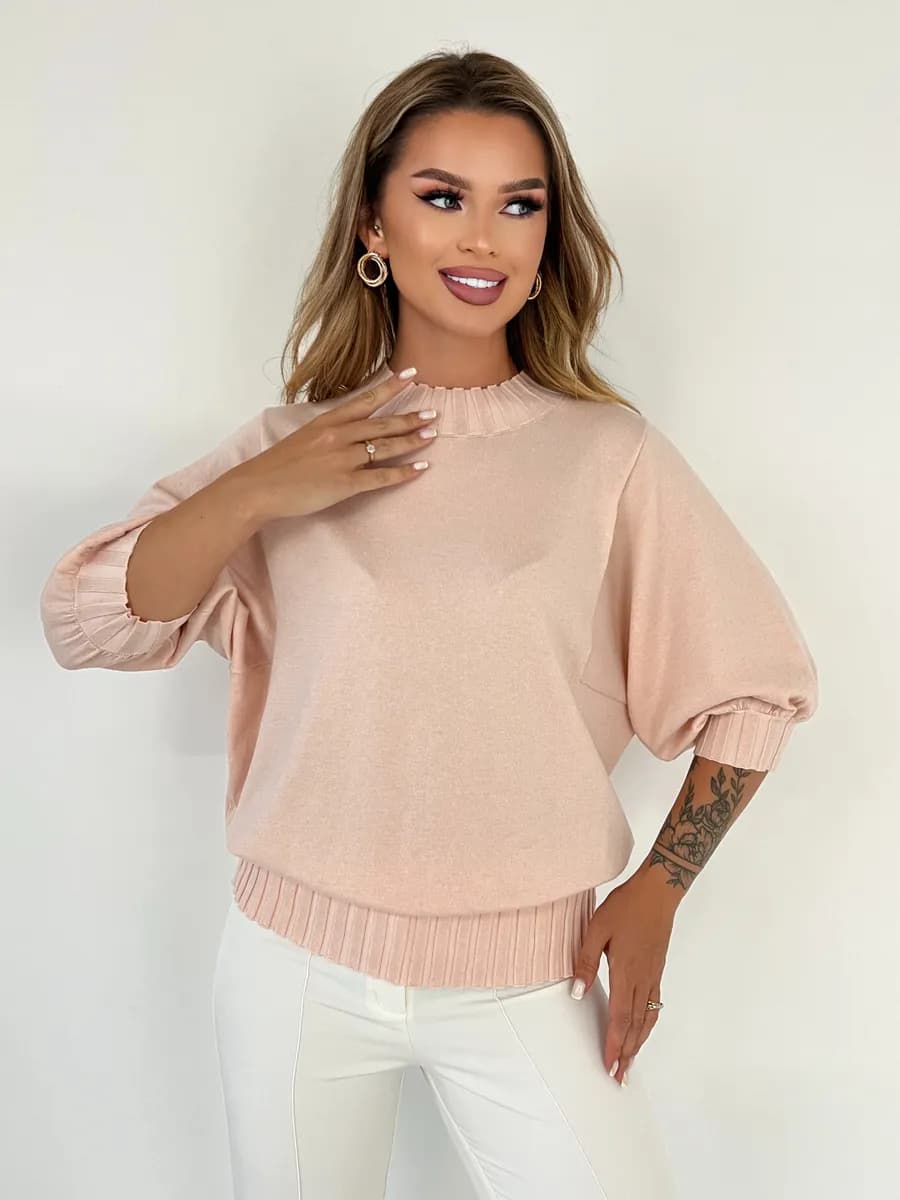 Нарядный джемпер летучая мышь