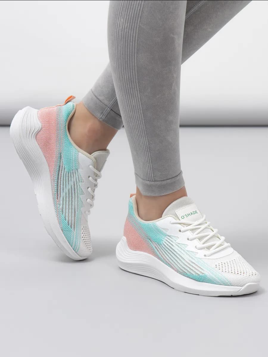 Дышащие текстильные кроссовки для фитнеса и зала