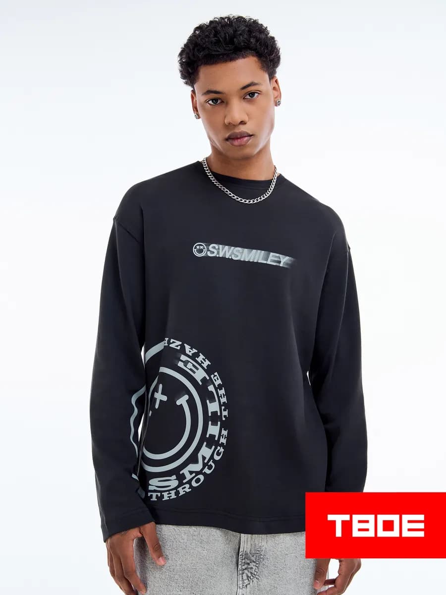 Плотный лонгслив оверсайз с принтом Smiley