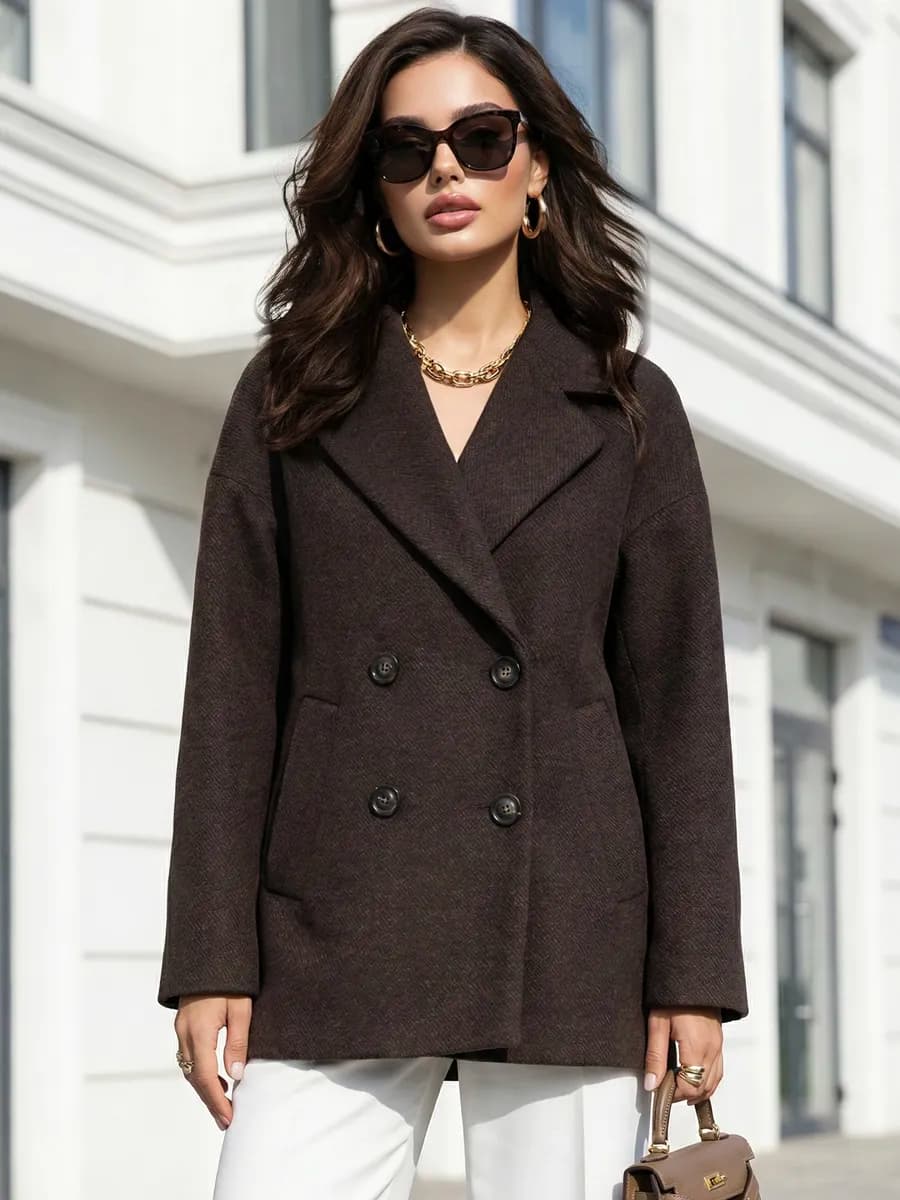 Короткое пальто демисезонное