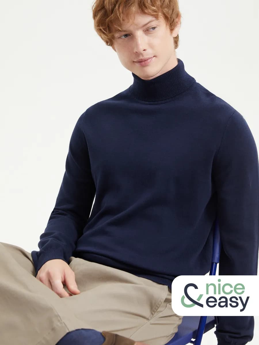 Тонкая мужская водолазка с горлом