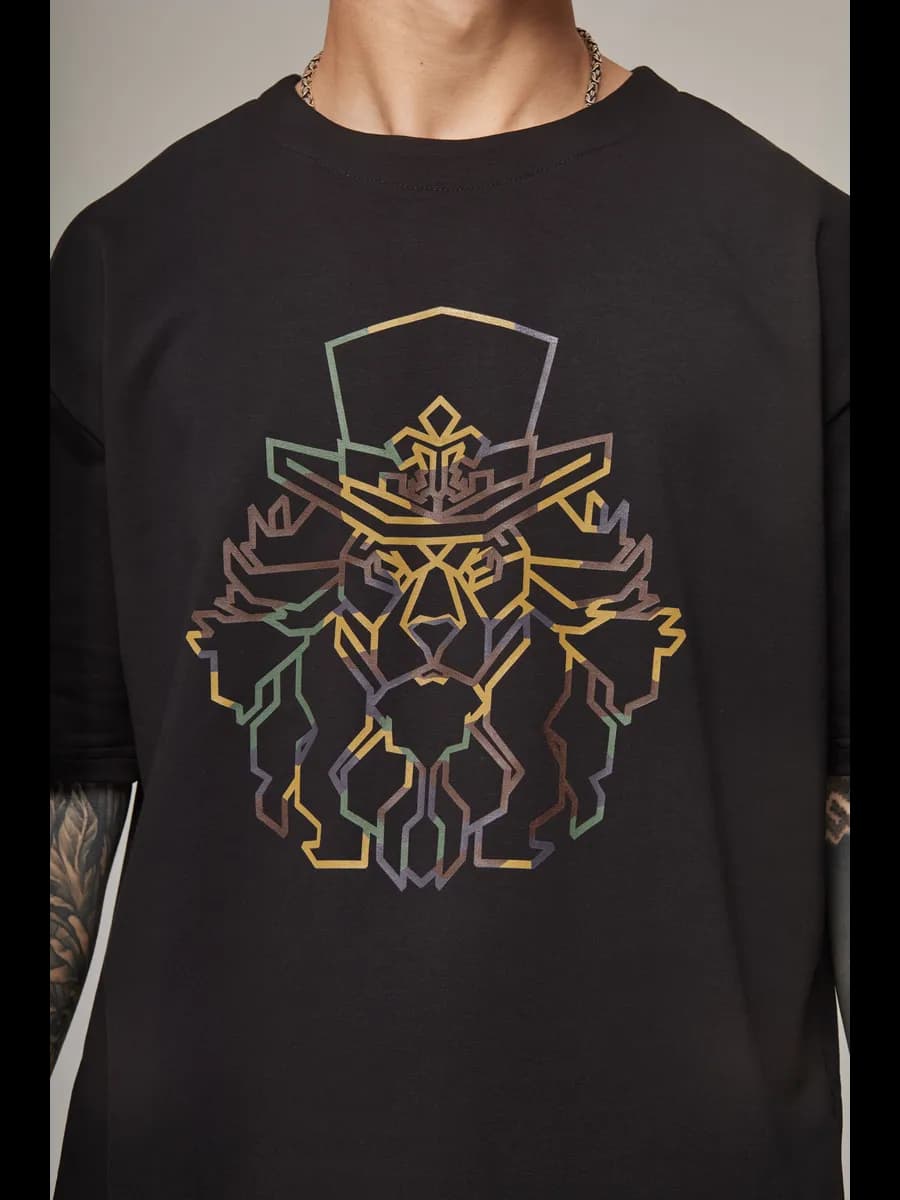 Футболка черная оверсайз с принтом