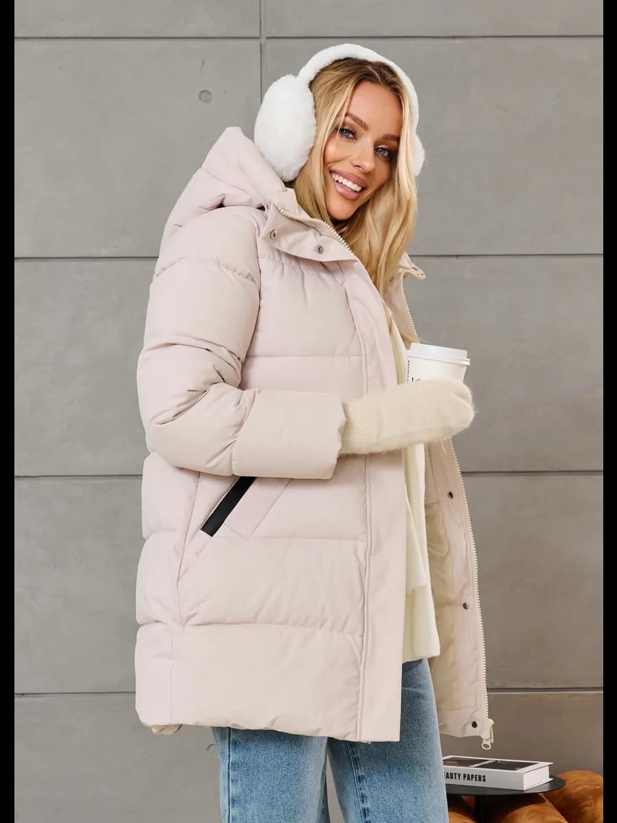Пуховик зимний удлиненный с капюшоном