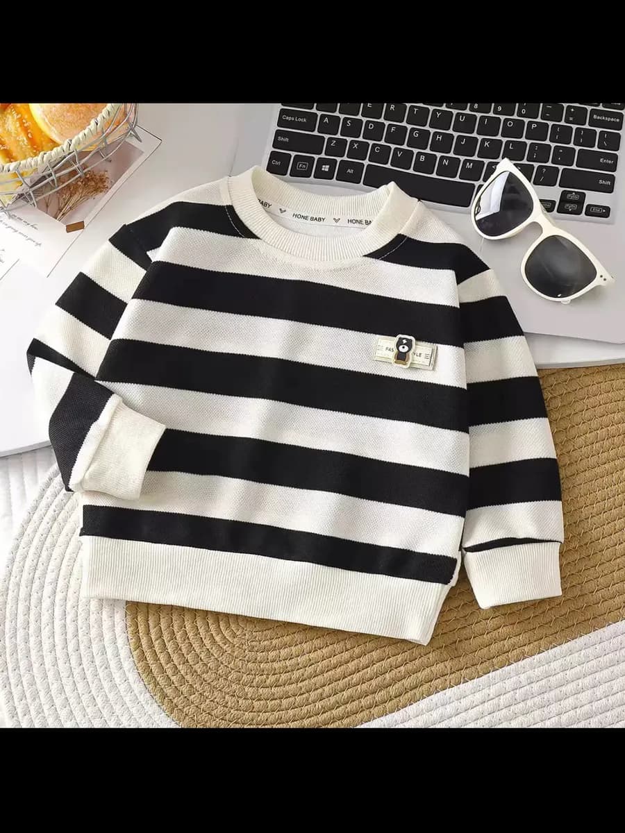 Свитшот в полоску