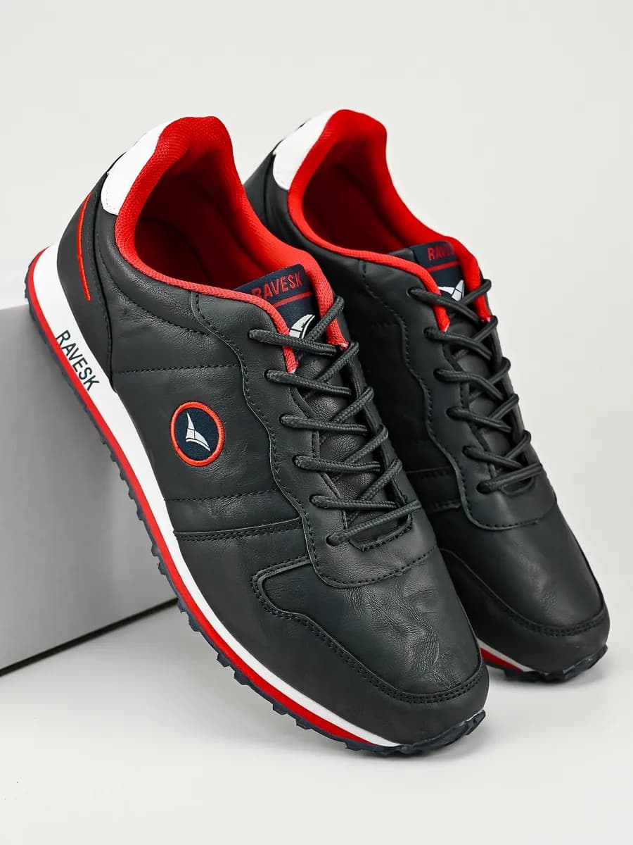 Кроссовки кожаные демисезонные кеды спортивные