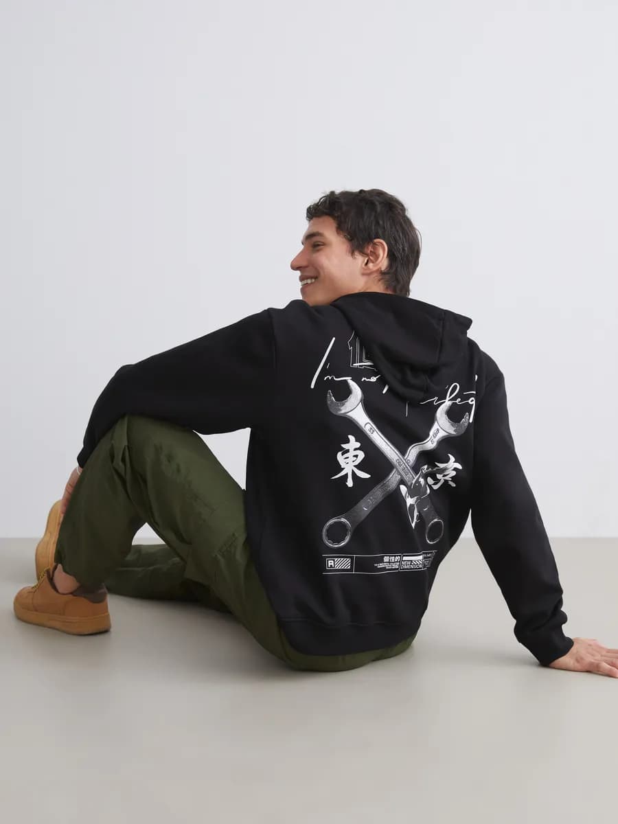 Мужское худи с длинным рукавом и принтом