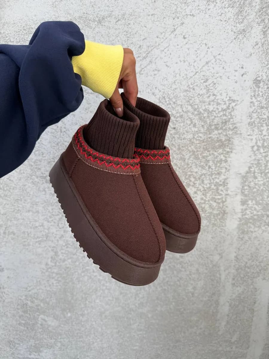 Угги с носком короткие на платформе