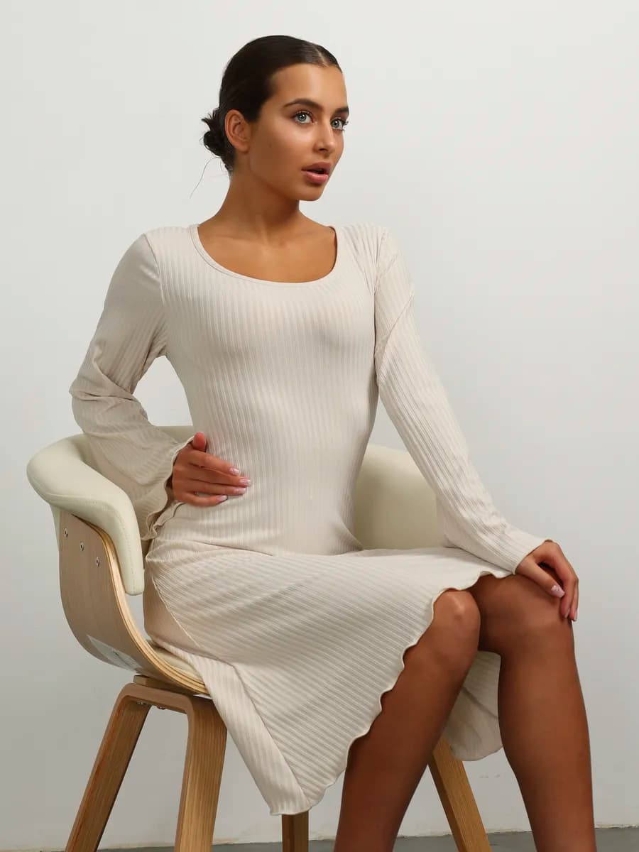 Нарядное платье с завязками больших размером офис