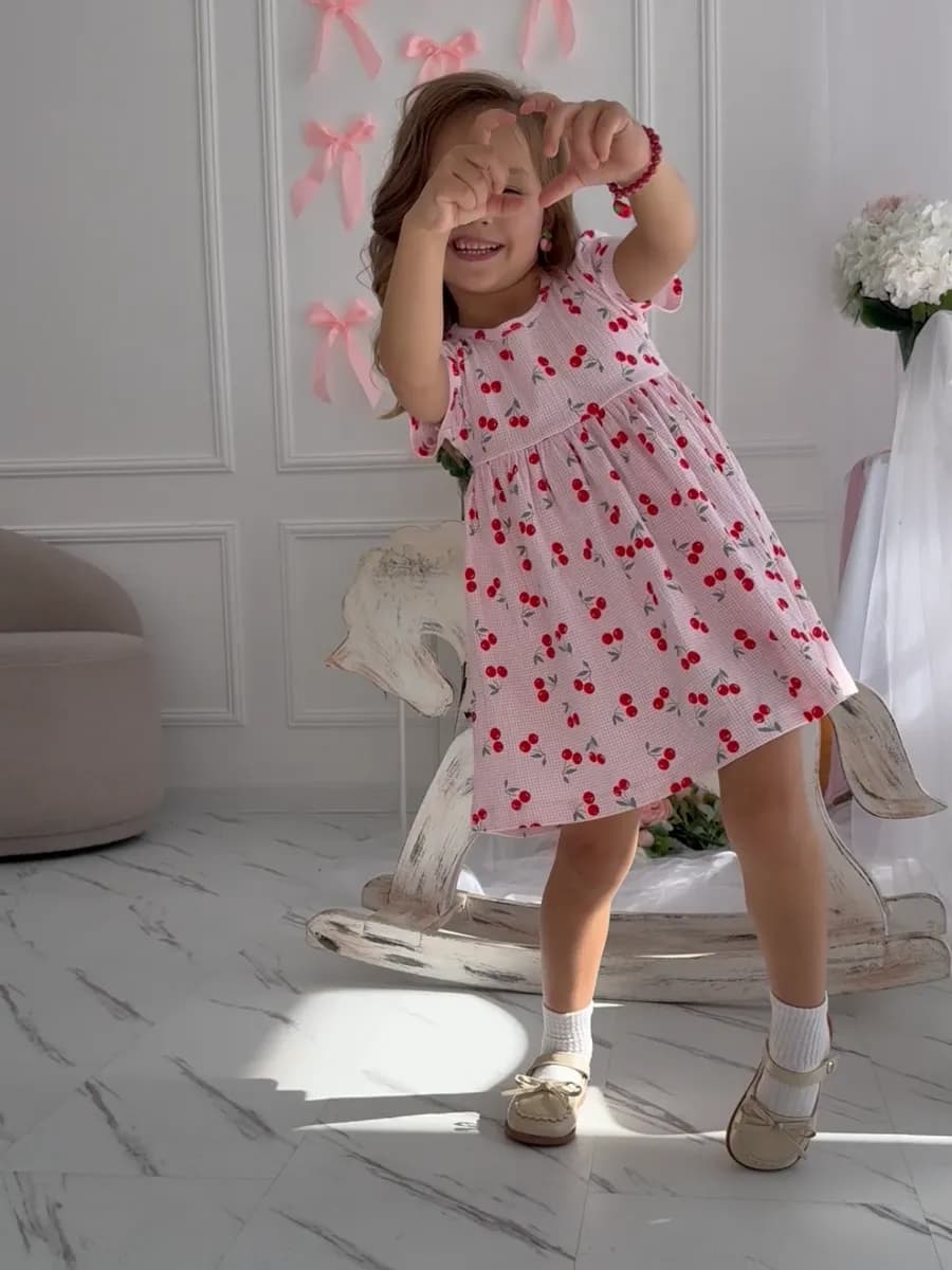 Платье трикотажное в садик