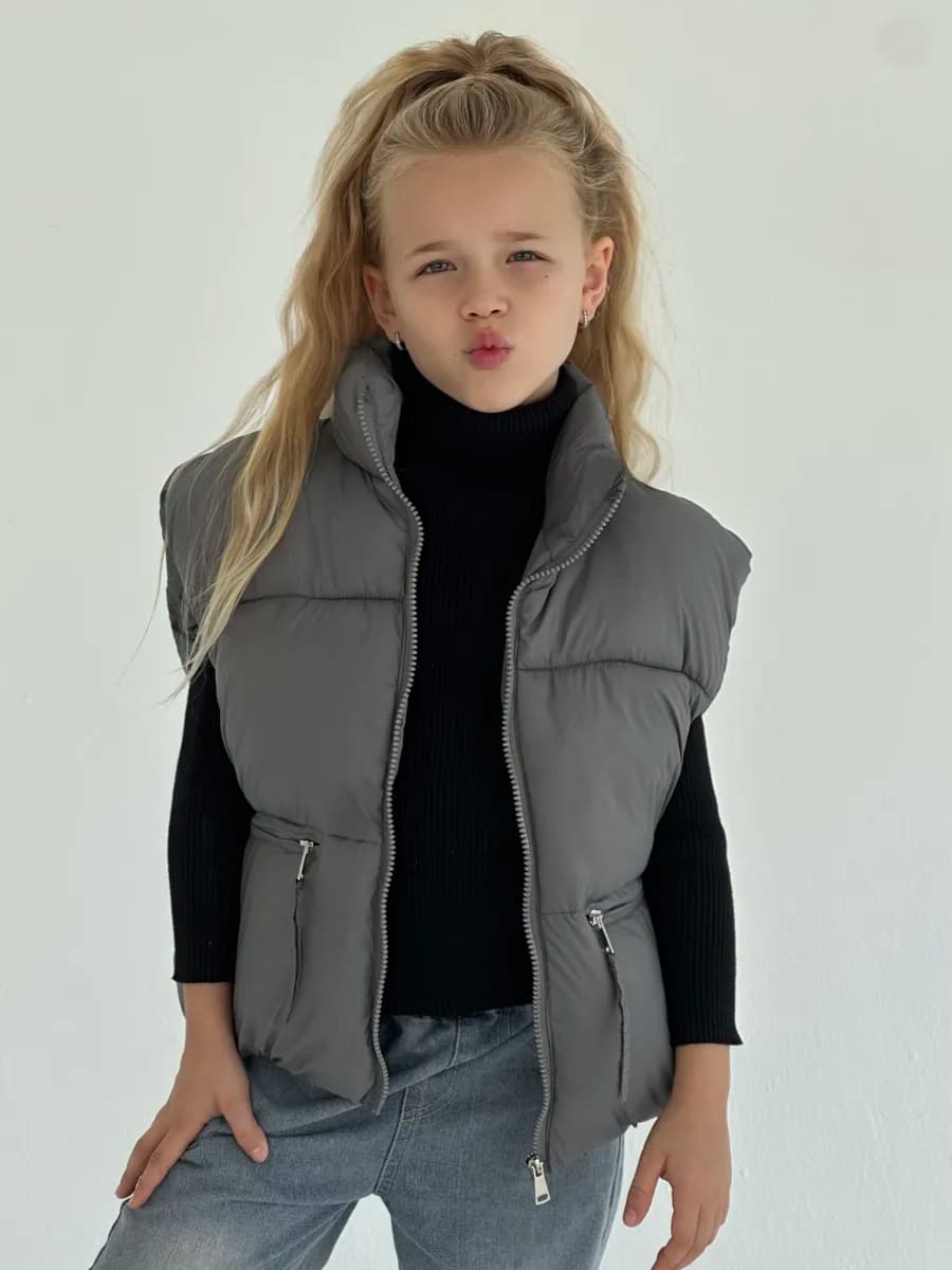 Жилетка демисезонная детская