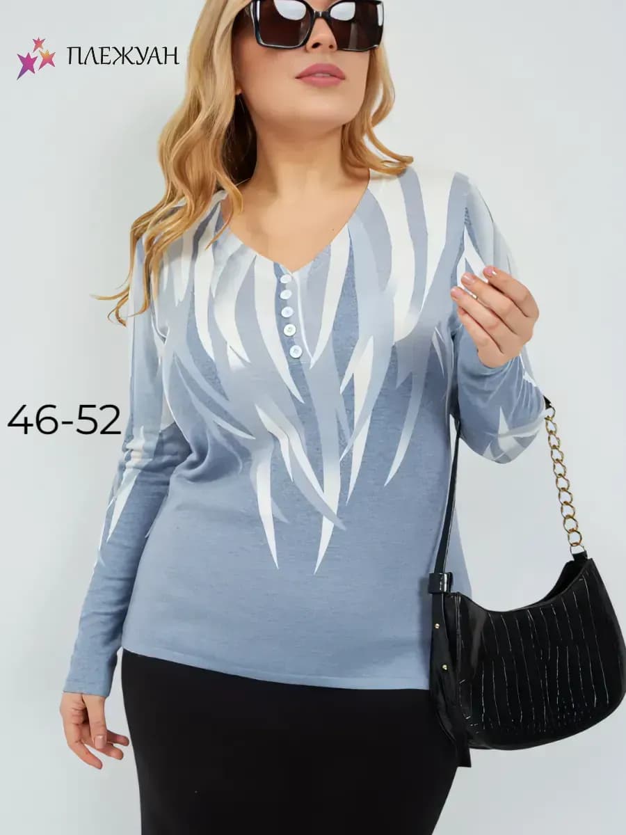 Джемпер нарядный трикотажный