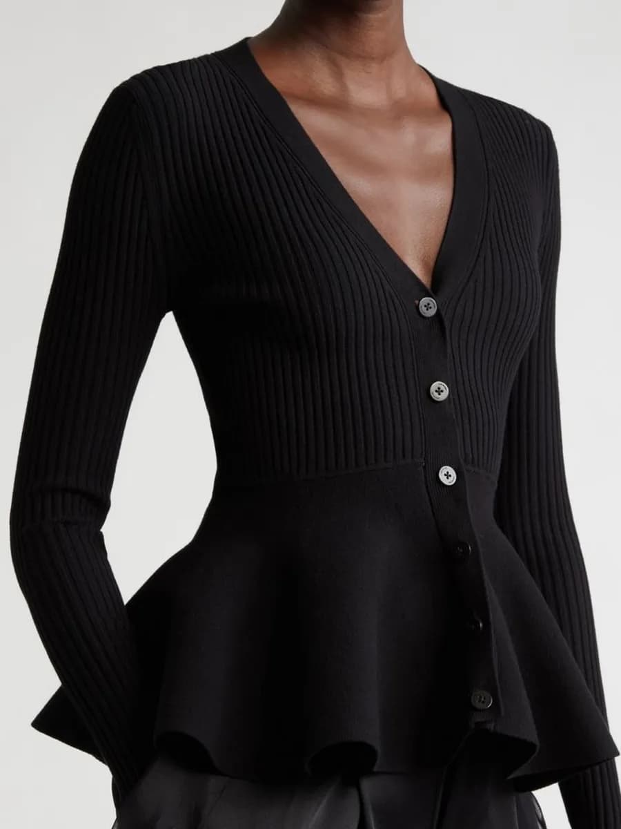 Кардиган приталенный с баской