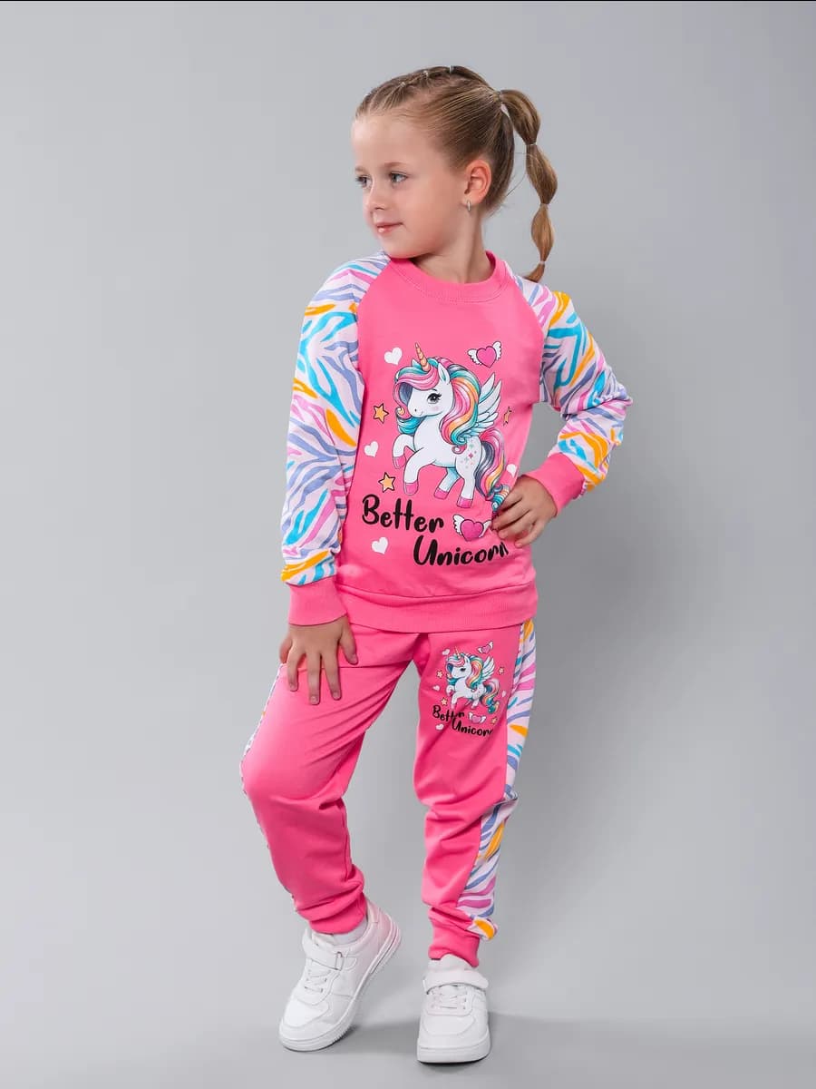 Спортивный костюм для девочки