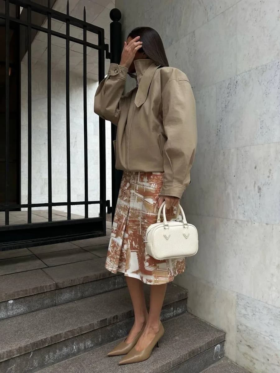 Бомбер женский