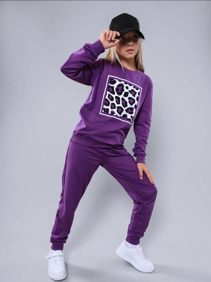 Спортивный костюм для девочки