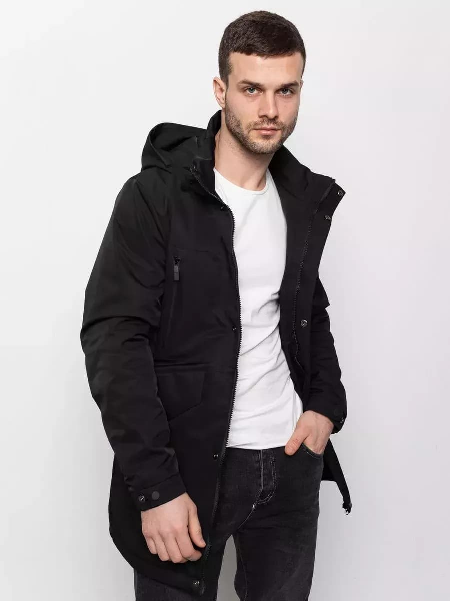 Куртка демисезонная с капюшоном