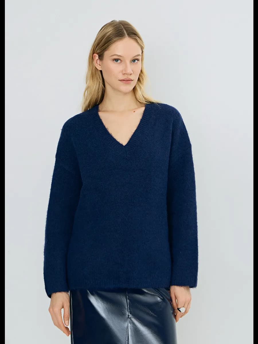 Джемпер из пряжи с шерстью