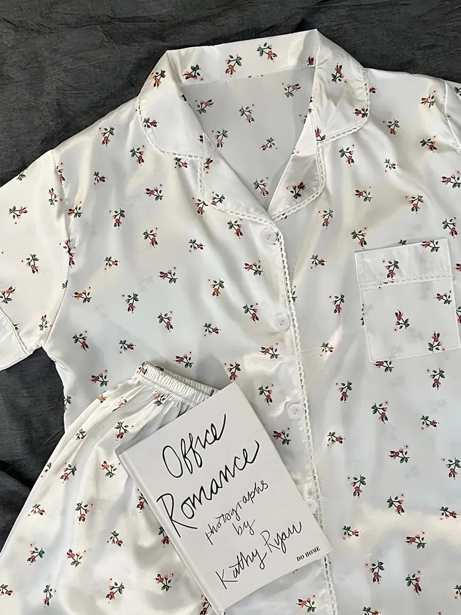 Пижама с шортами и рубашкой y2k