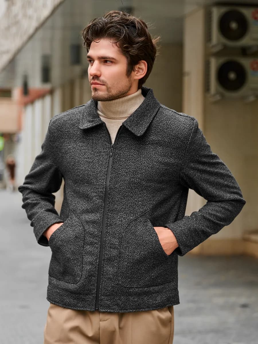 Легкое пальто мужское короткое (куртка)