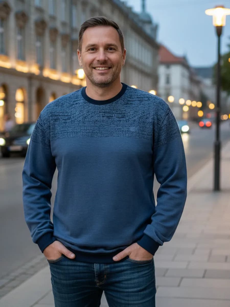 Свитер тонкий