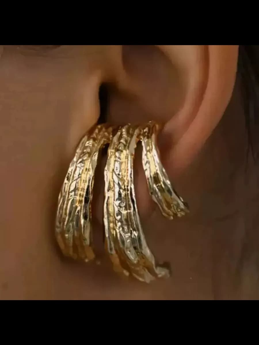 Серьги бижутерия крупные объемные повседневные вечерние