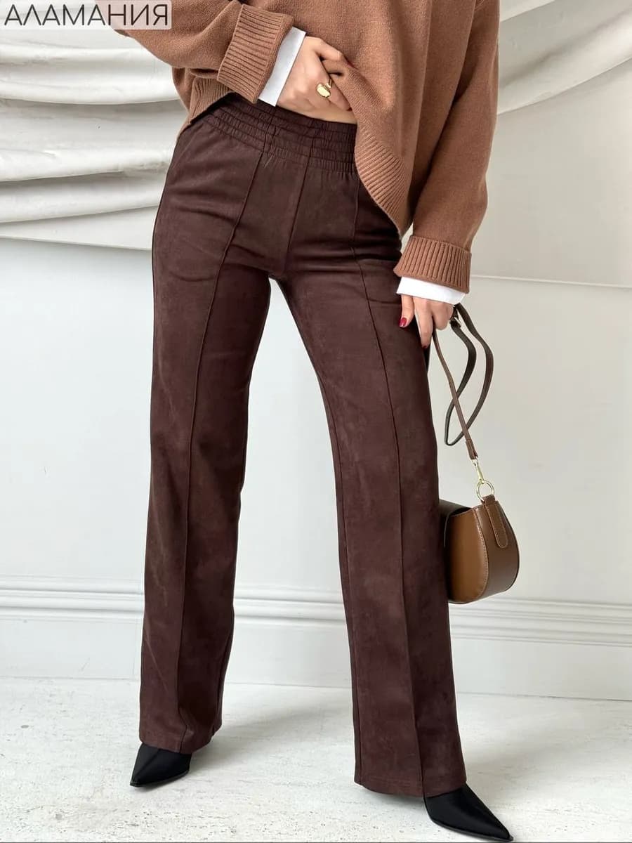 Брюки офисные замшевые на резинке прямые с карманами