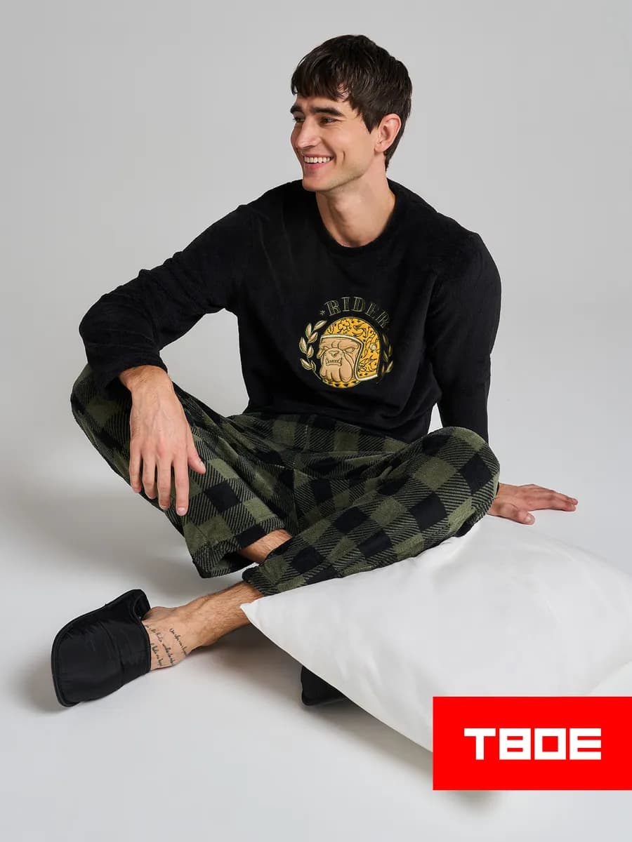 Пижама теплая с патчем Rider и брюками