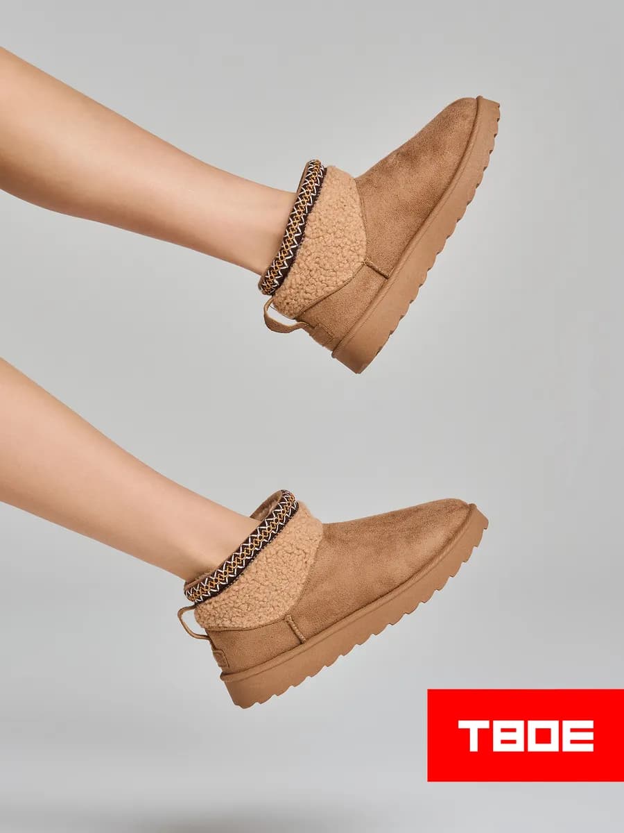 Угги короткие зимние