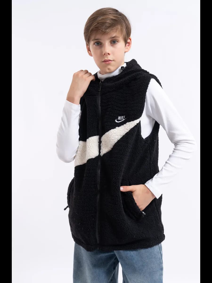 Жилетка утепленная двусторонний осенняя для мальчика