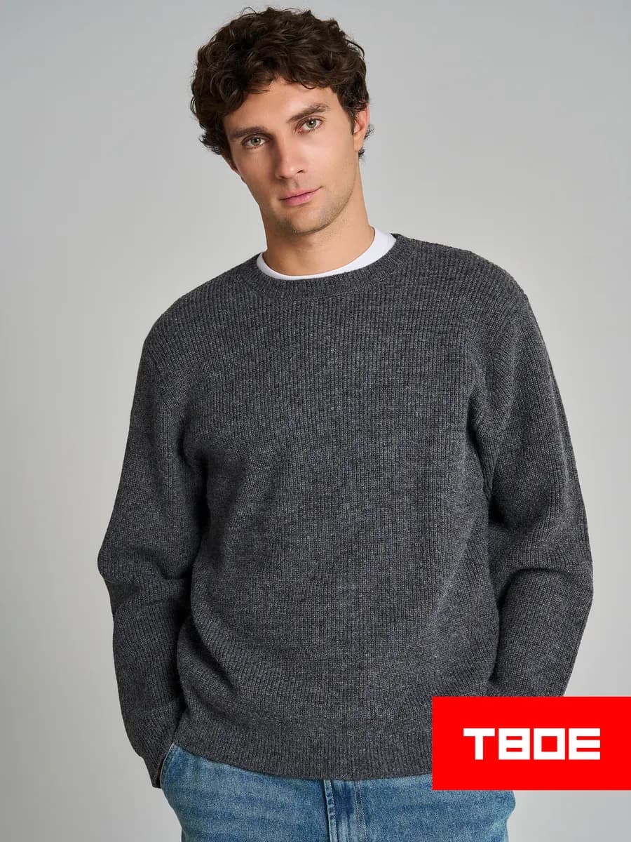 Джемпер вязаный теплый