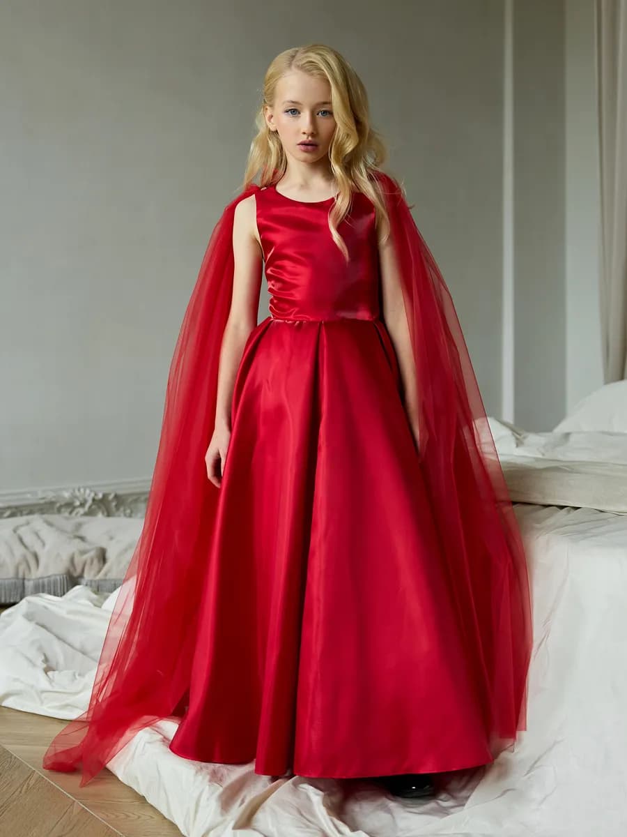 Длинное платье нарядное блестящее на праздник и утренник