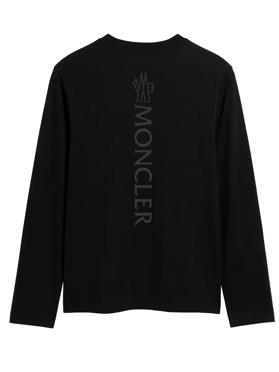 Черный лонгслив moncler монклер с принтом sk8