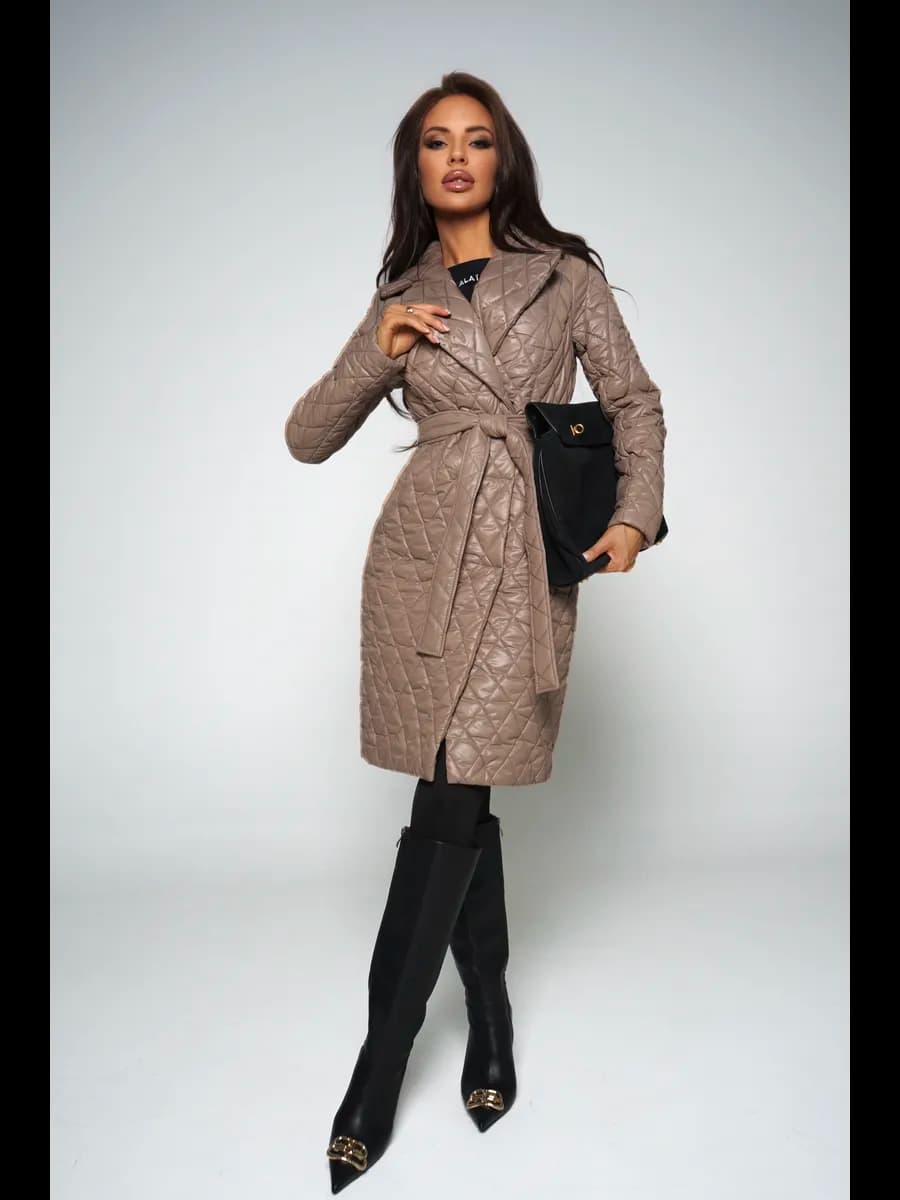 Пальто стеганое демисезонное