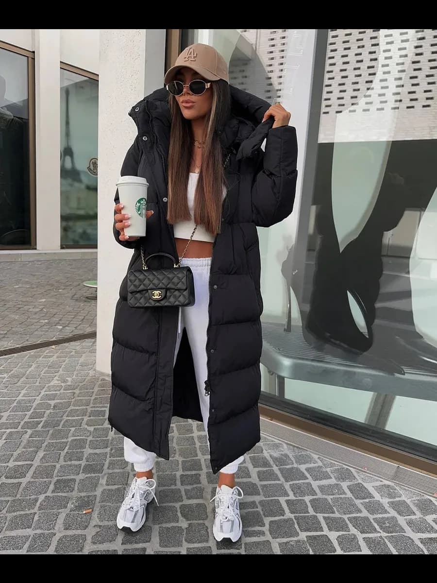 Пуховик длинный с капюшоном с поясом