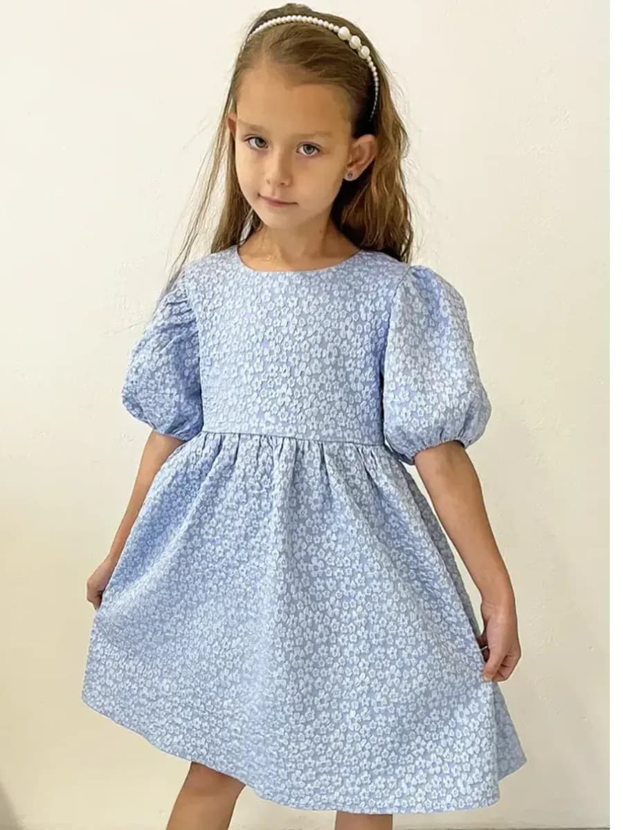 Платье на утренник праздничное нарядное в сад