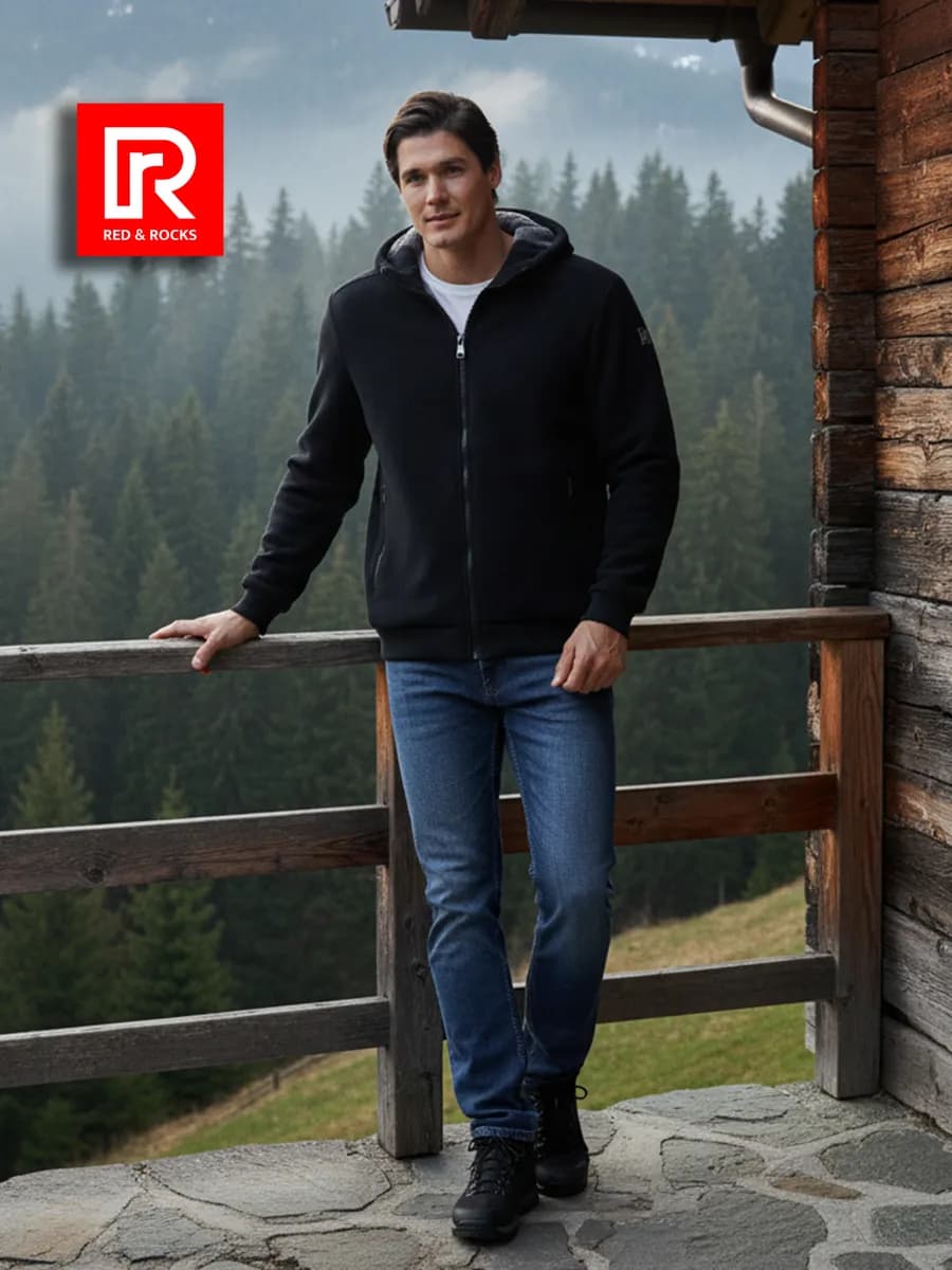 Утепленная толстовка с мехом