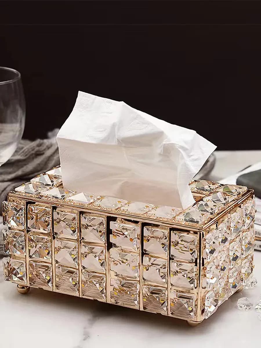 Салфетница на стол для вытяжных салфеток с декором