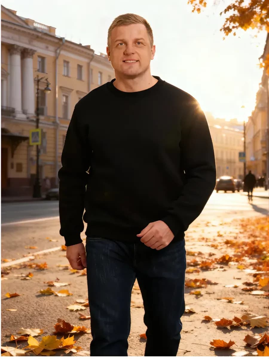 Свитшот с начесом оверсайз без капюшона утепленный