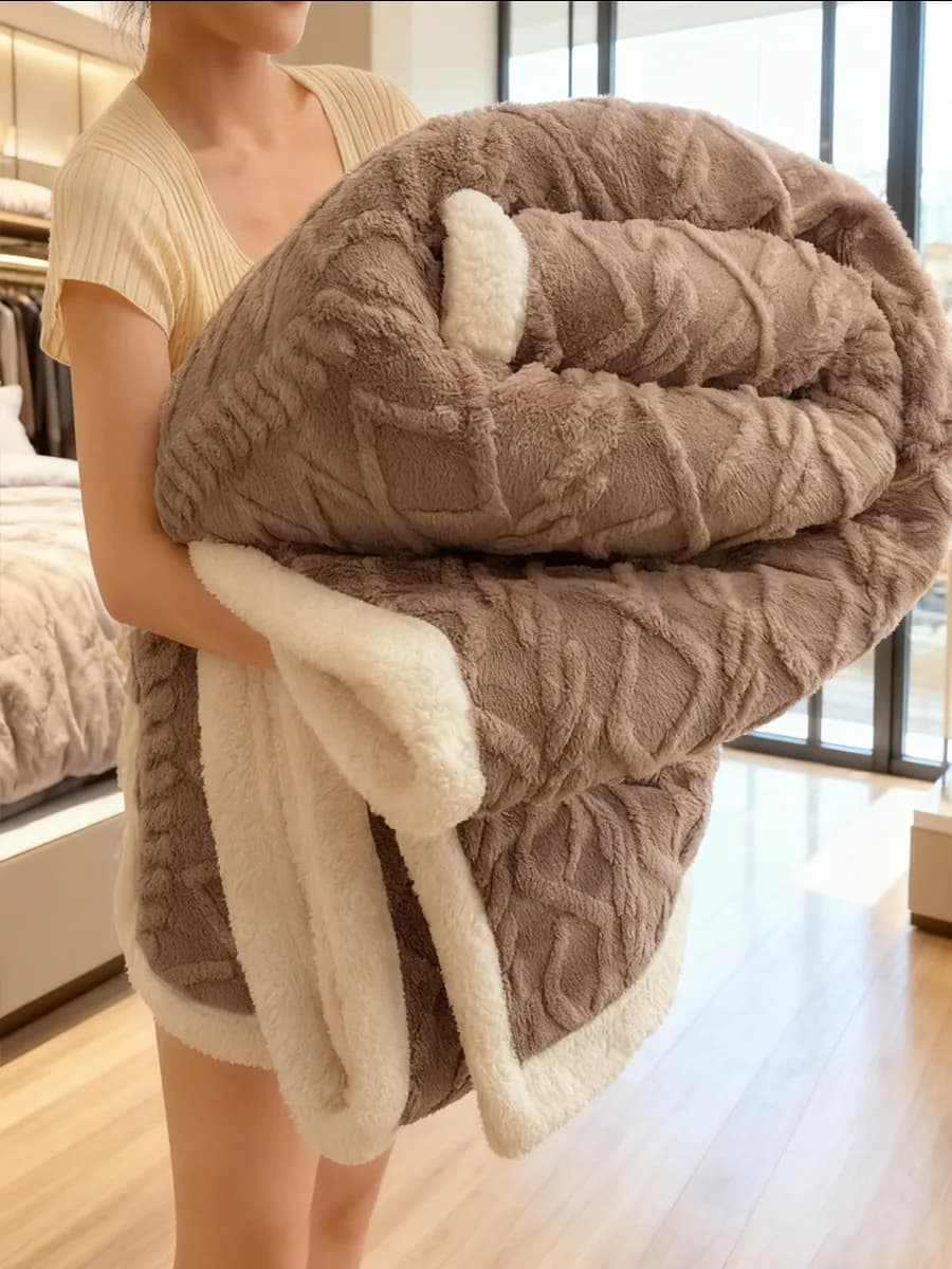 Плед 200х220 пушистый вязаный мягкий на кровать теплый