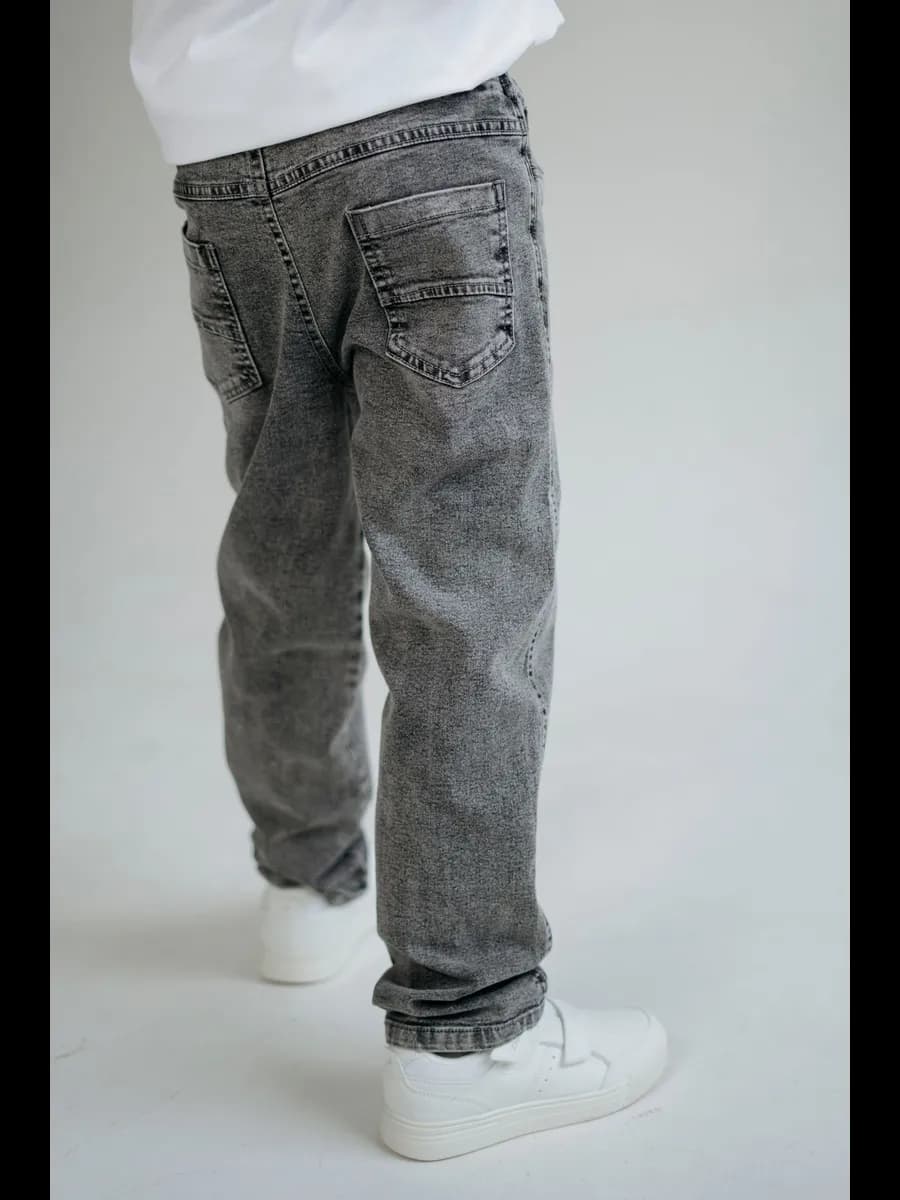 Джинсы на резинке прямые детские