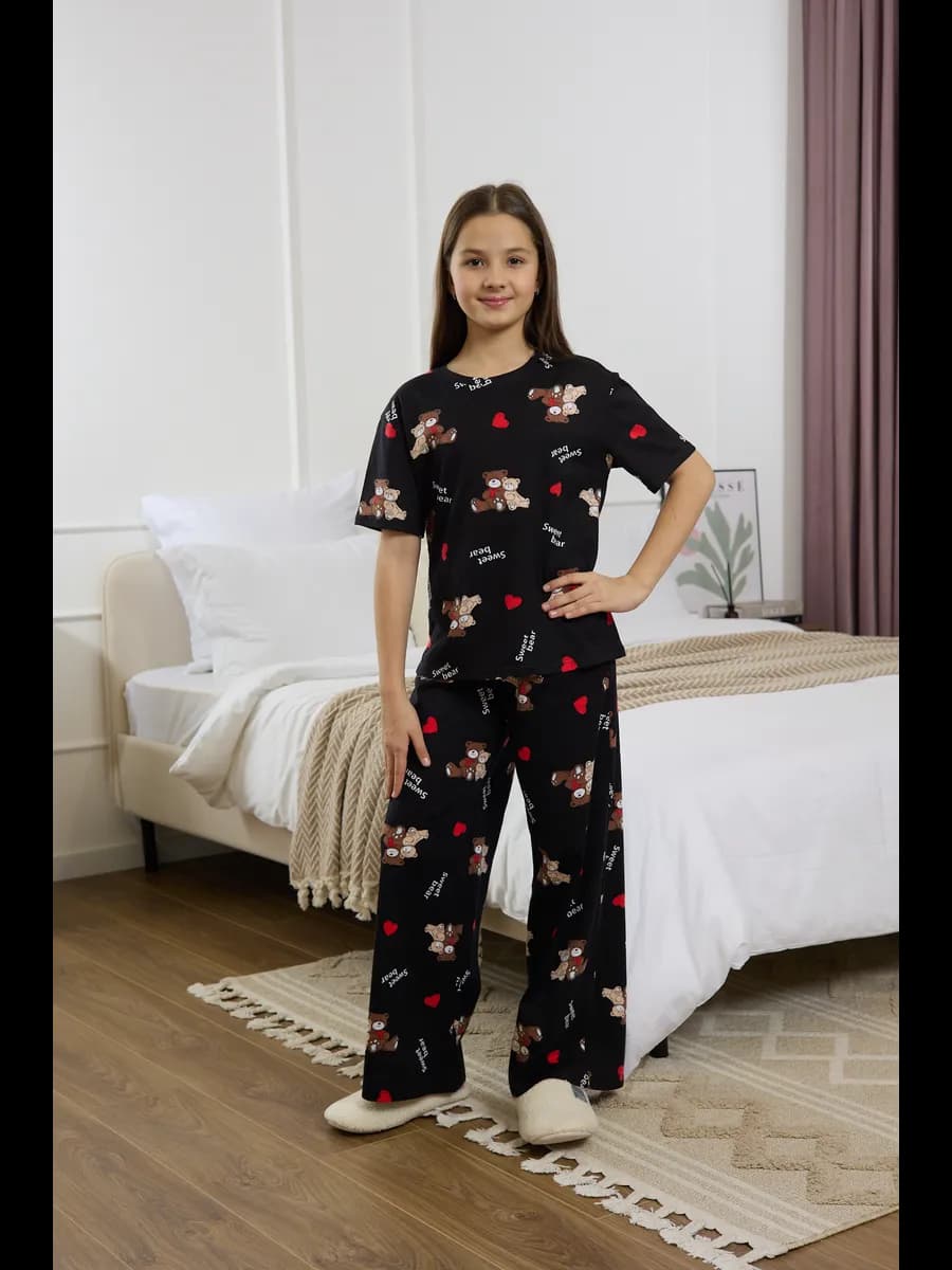 Пижама со штанами и футболкой для подростка