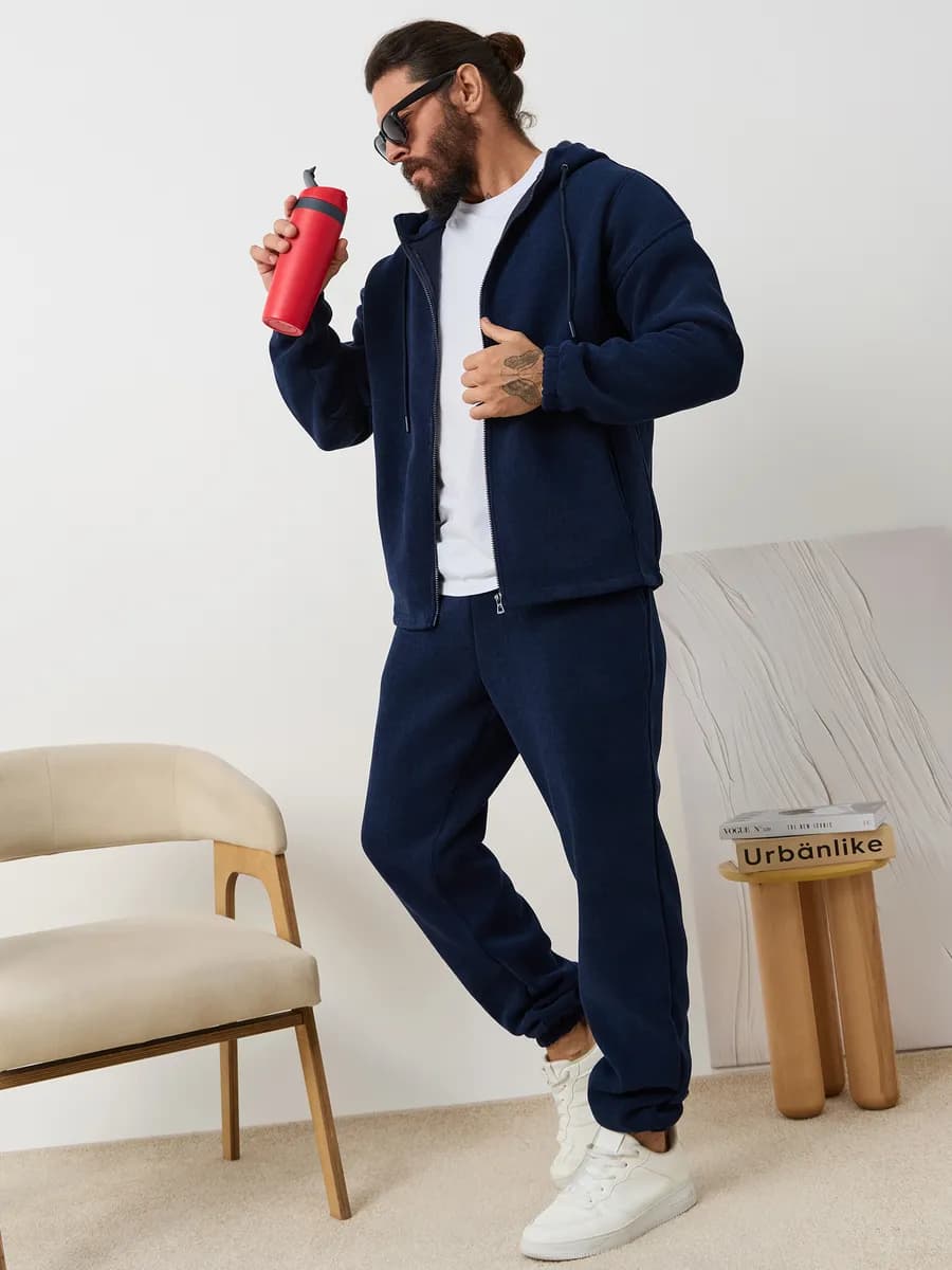 Теплый вельветовый костюм на молнии