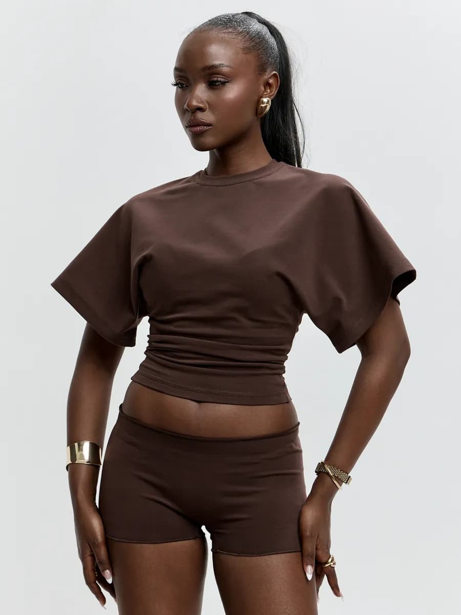 футболка облегающая с широкими рукавами летучая мышь