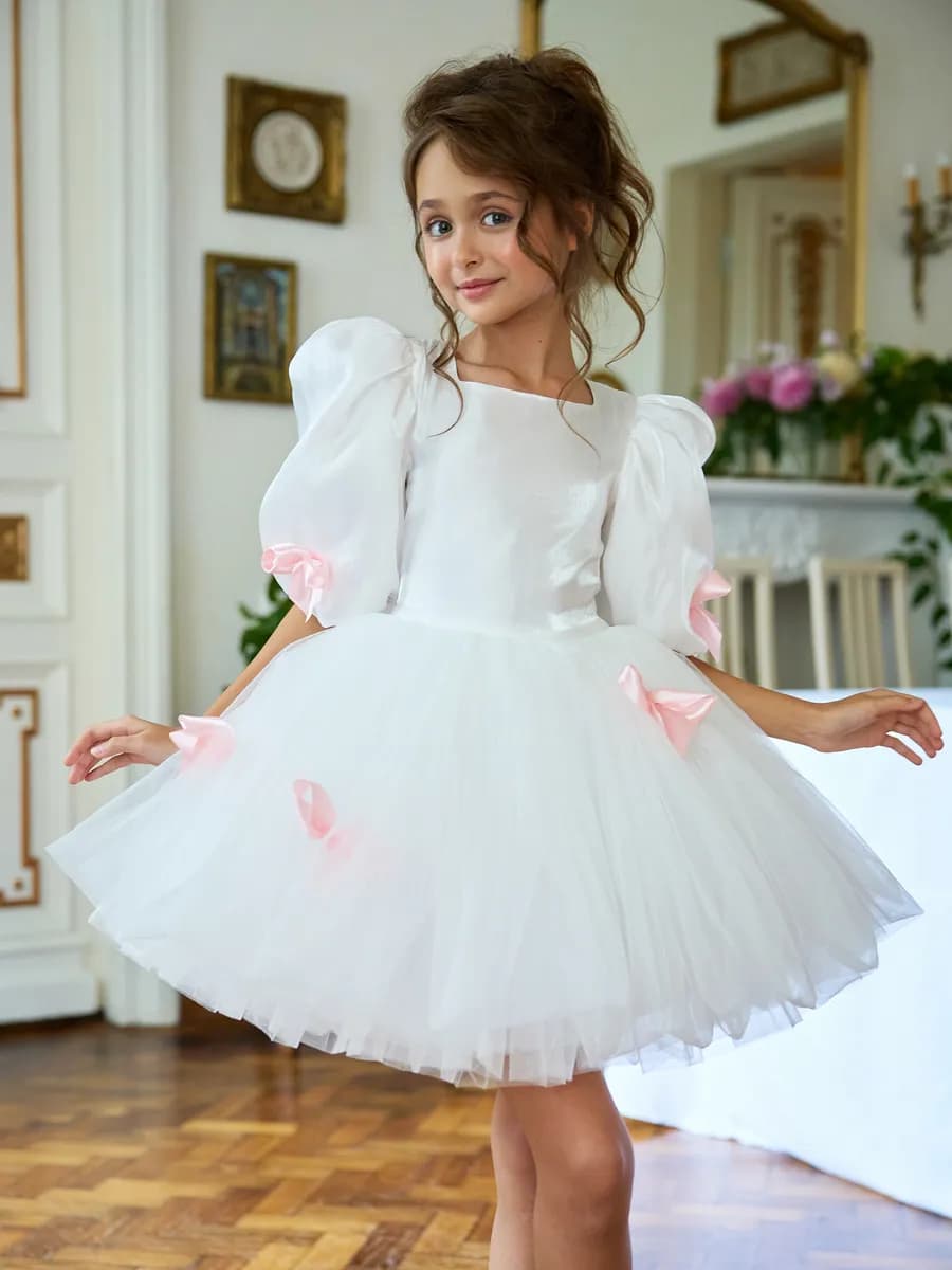 Нарядное платье пышное на выпускной в садик и утренник