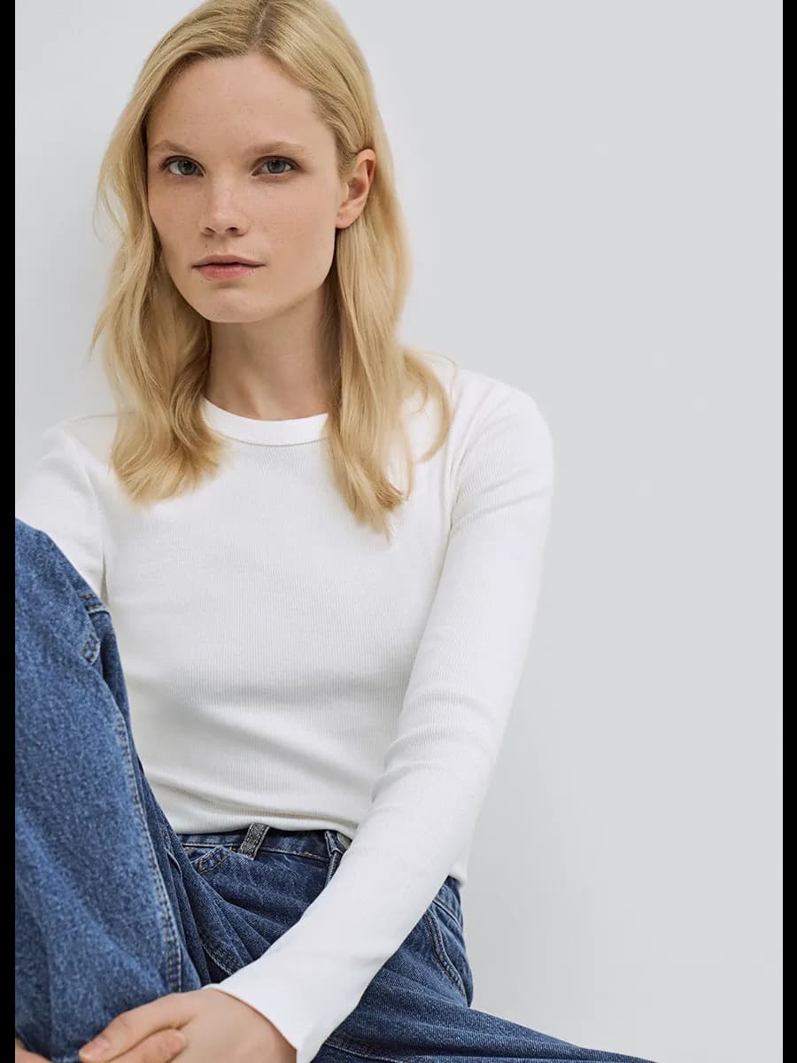 Джемпер белый